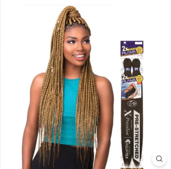 BRAIDING HAIR